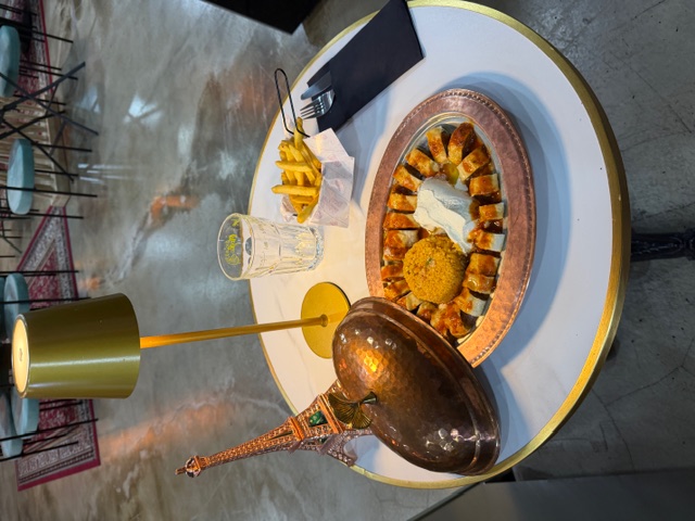 Le restaurant - À La Parisienne - restaurant SAINT-HERBLAIN - Restaurant Saint Herblain - Restaurant Turque